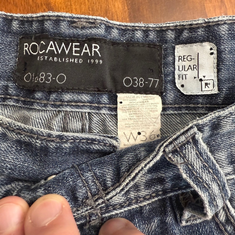 Rocawear Men's Denim Shorts Light Wash Regular Fit‎ Size 36 Y2K Hip Hop - Picture 4 of 9
